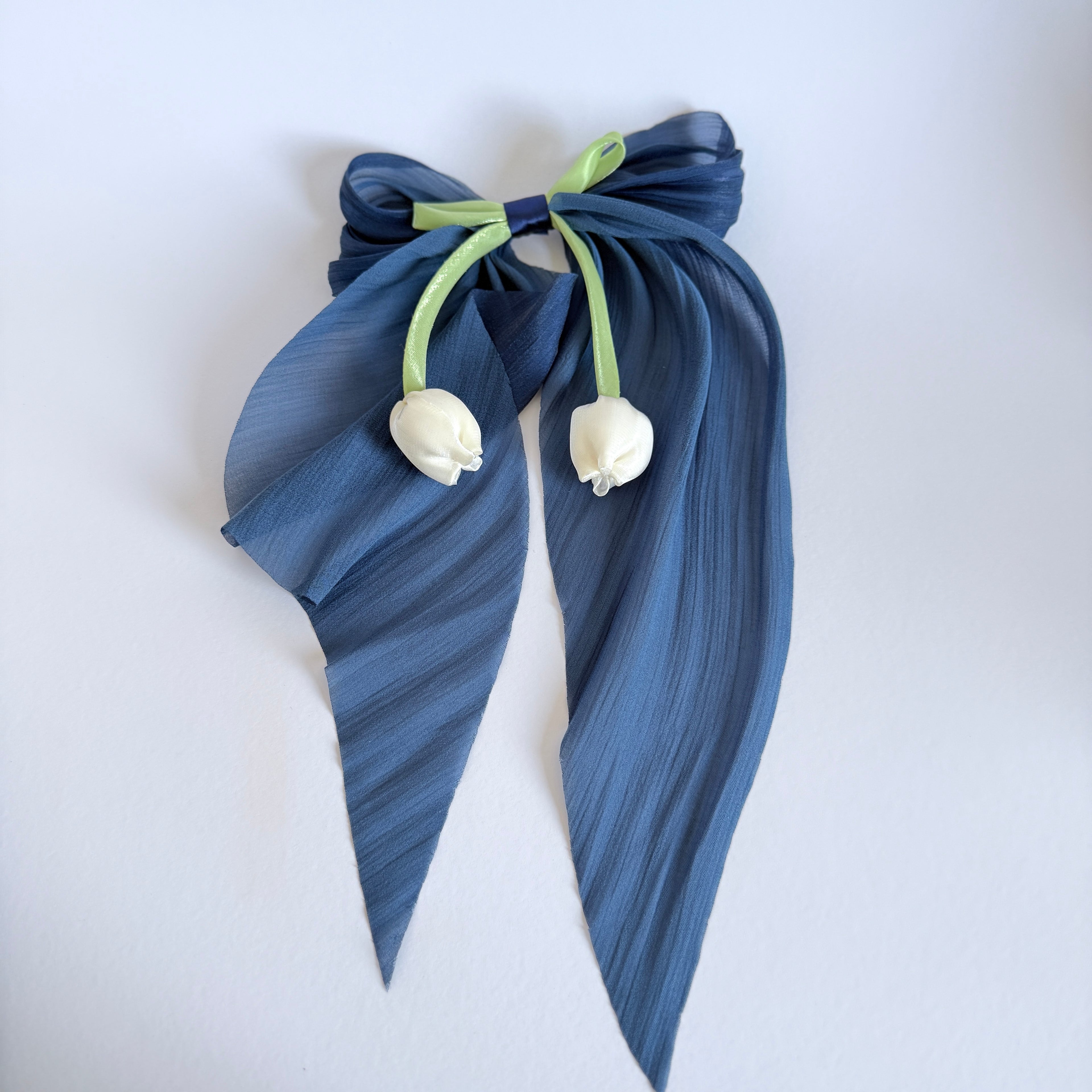 Amsterdam's Tulip Hair Bow with Raleu Watercolor Card