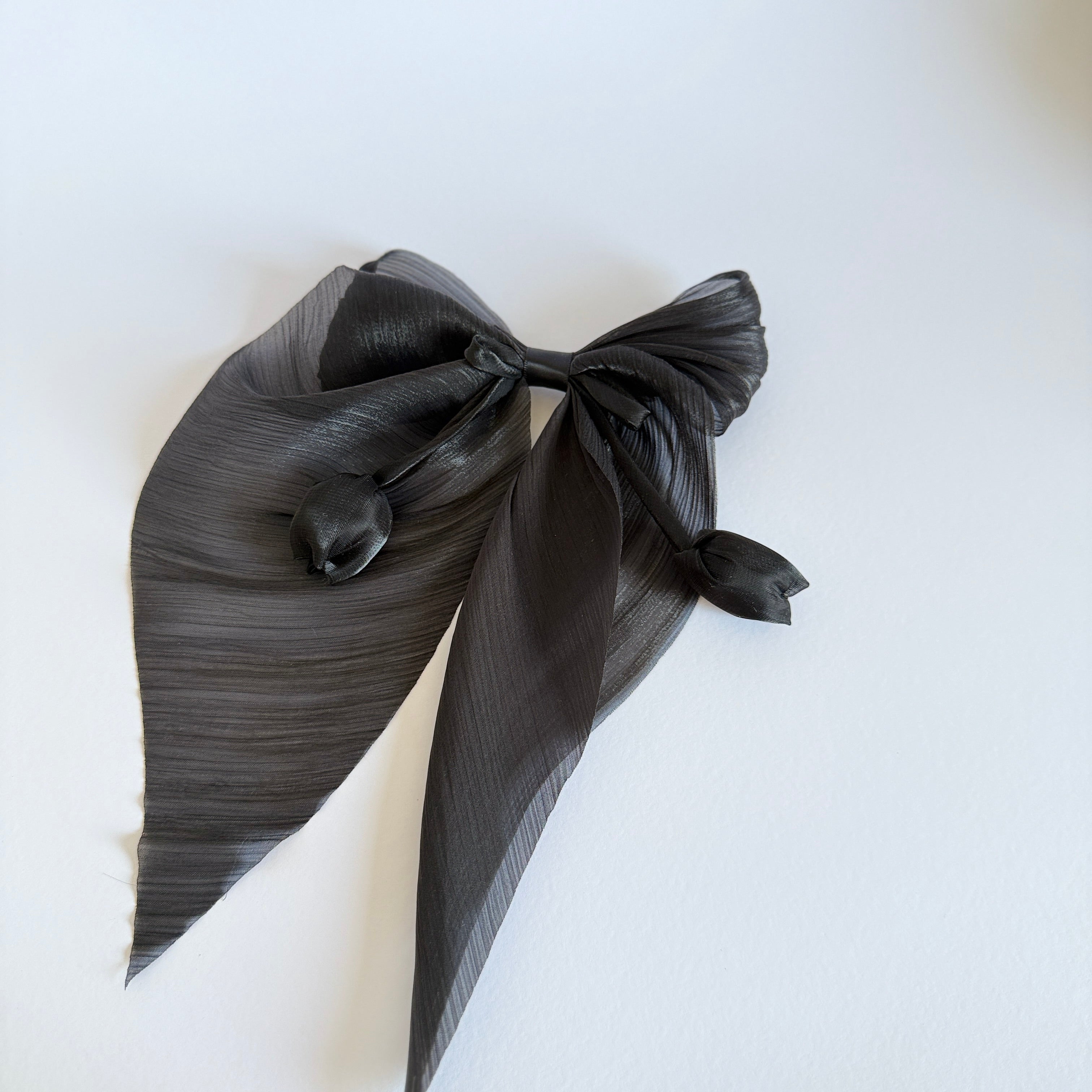 Amsterdam's Tulip Hair Bow with Raleu Watercolor Card